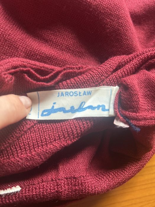 Sweter wełniany w serek FSO