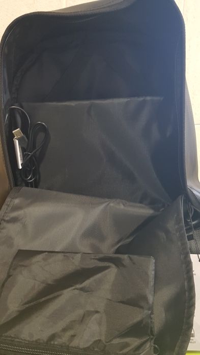 Mochila Marvel em pele homem aranha