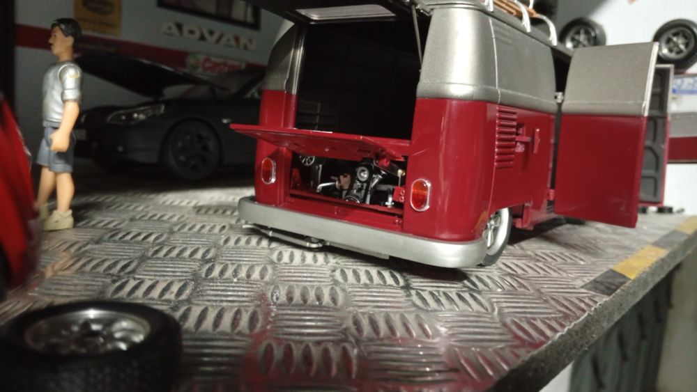 1/18 Volkswagen t1 schuco