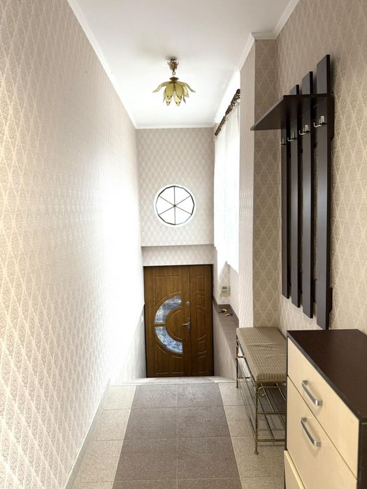 Оренда всього  будинку або половину  будинку