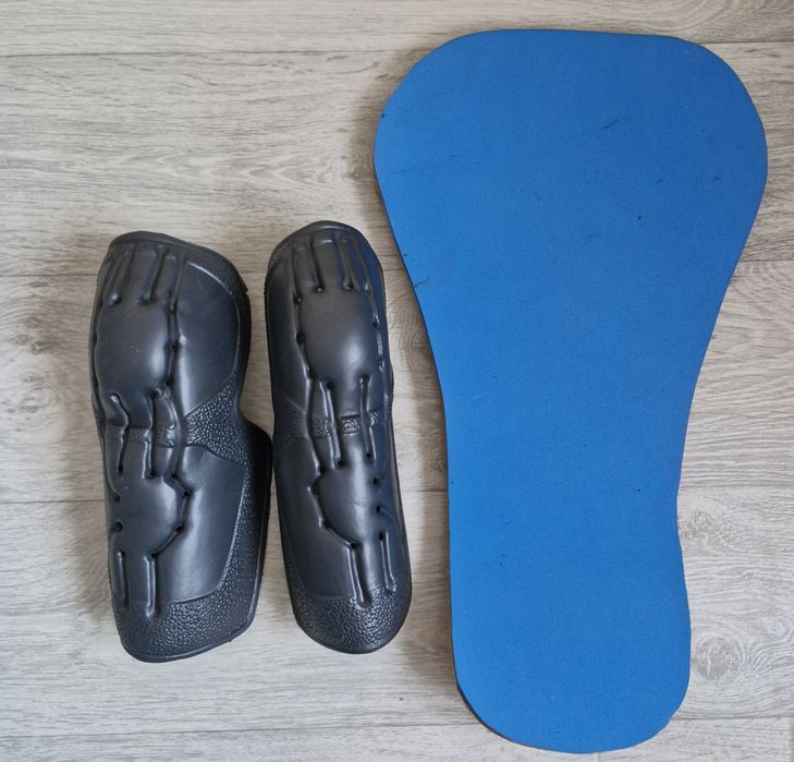 захист для спини і ліктів мотозахист