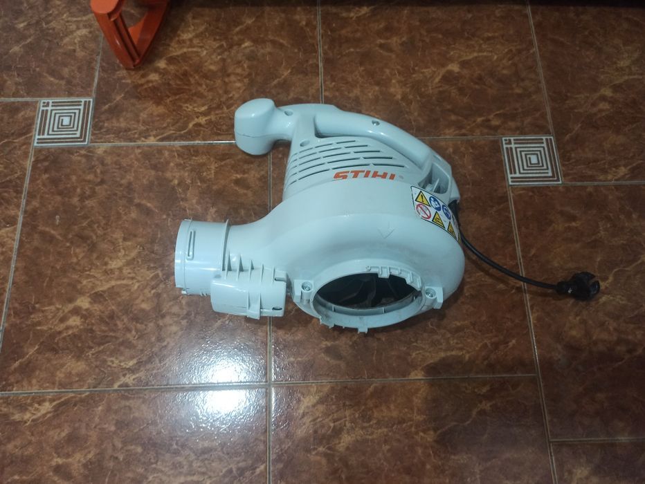 Odkurzacz do liści STIHL SHE71