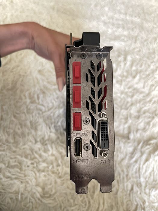 Терміново!!!сьогодні!!!Відеокарта MSI Radeon RX 580 GAMING X 8G