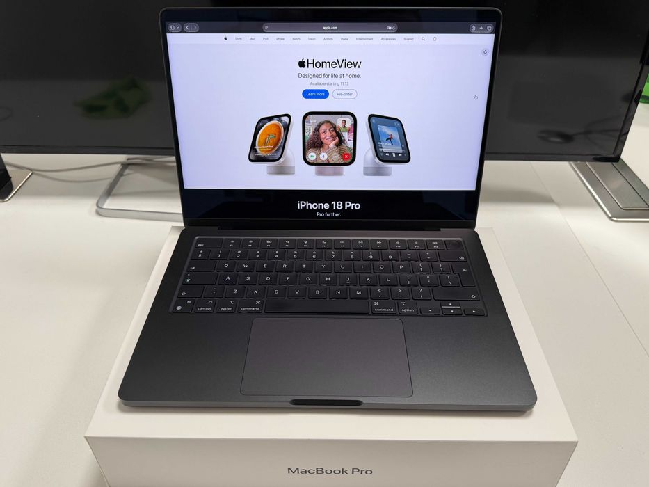 MacBook M3 Pro 14-inch BLACK | 18GB | 512GB | FV VAT23% | jak nowy | bateria 100% 65 cykli | A2992