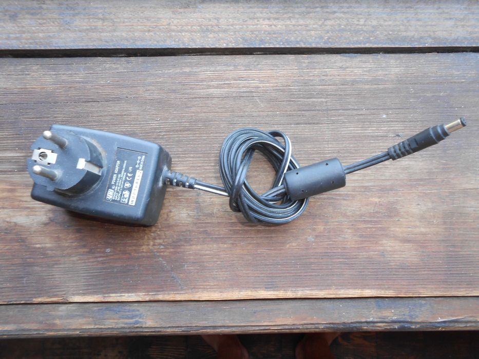 Блоки питания 12 вольт 1,25 Ампера