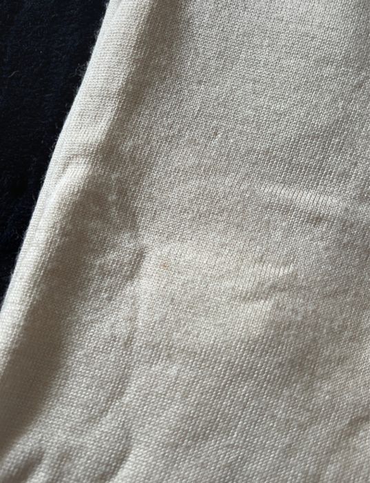 Camisola de gola alta sem mangas