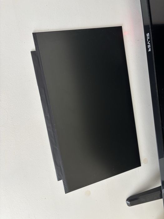 Ecrã Led NT 15.6 polegadas