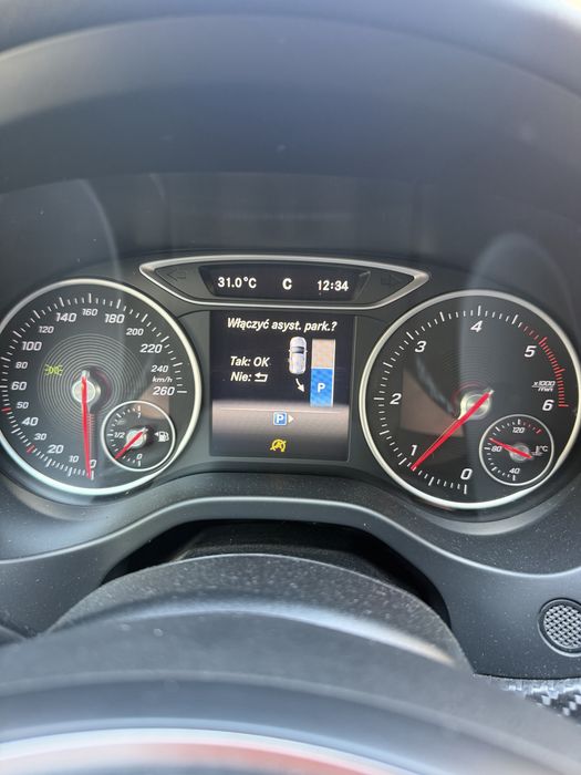 Mercedes  w 176  2015 r polift