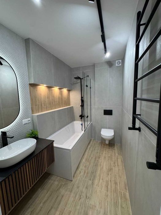 2-кімнатна з ремонтом70м,кв| Центр, Містечко Центральне,  | кухня 25 м²