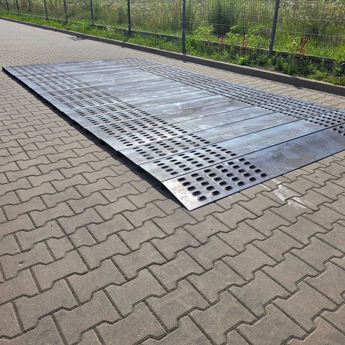 Panel perforowany deska podłogowa LOHR laweta pomoc drogowa płyta hydrauliczna  PRODUCENT