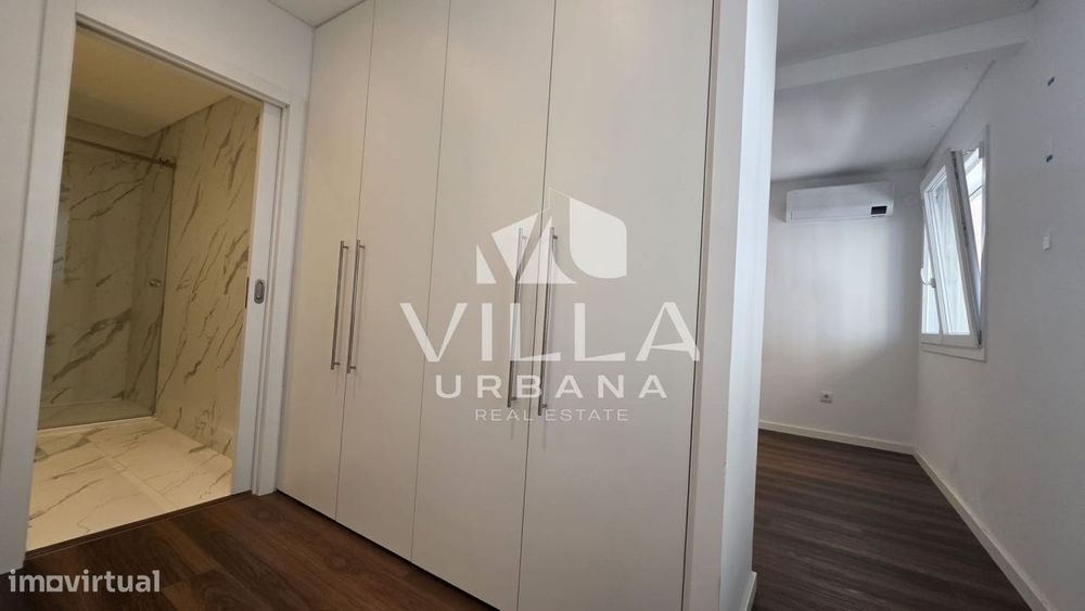 Apartamento T2 c/ Espaço Exterior localizado no Centro de Almada