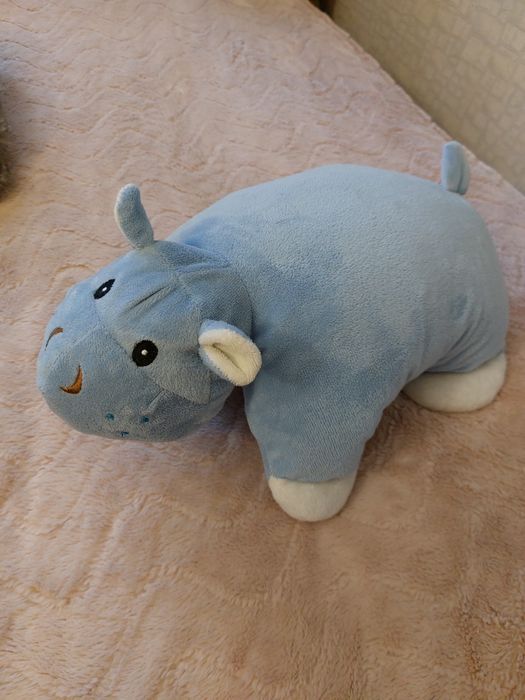 Подушки декоративні .