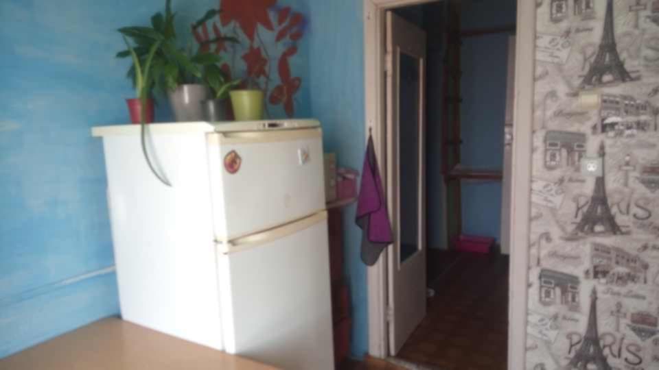 Здається кімната в новому районі