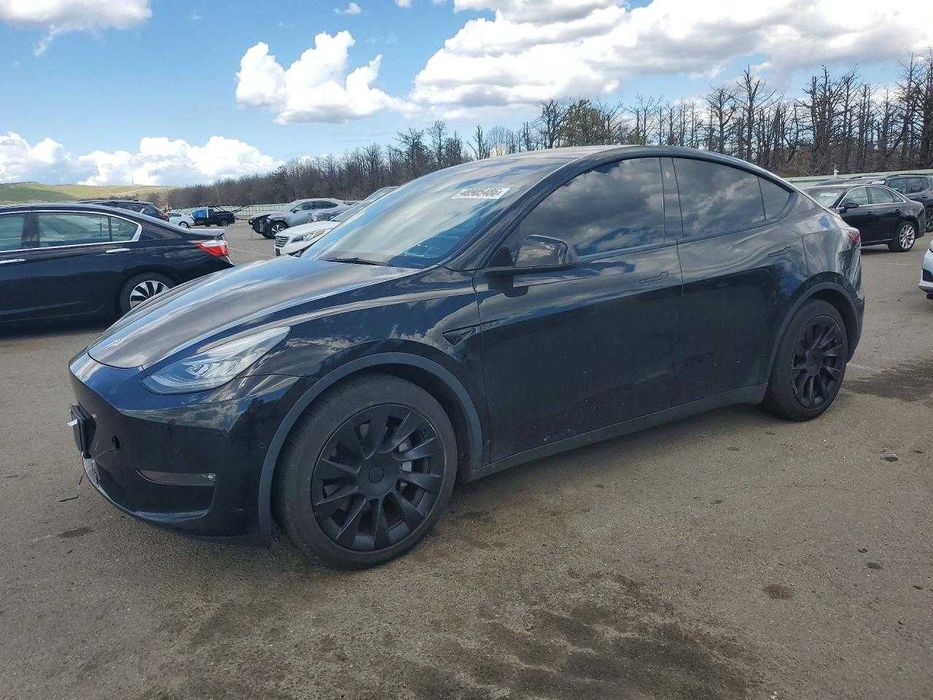 Електромобіль Tesla Model Y 2021