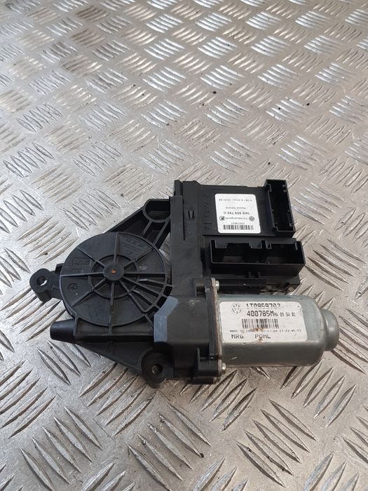 Silniczek Szyby Prawy Przód 1T0959702 1K0959792C Vw Touran I