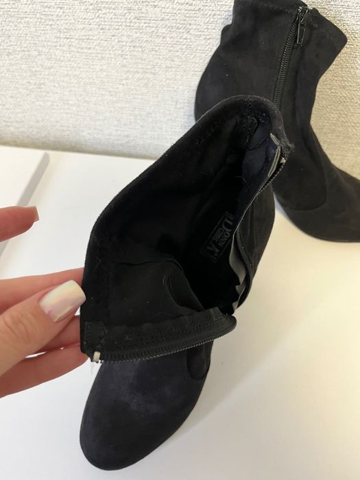 Черевики на підборах