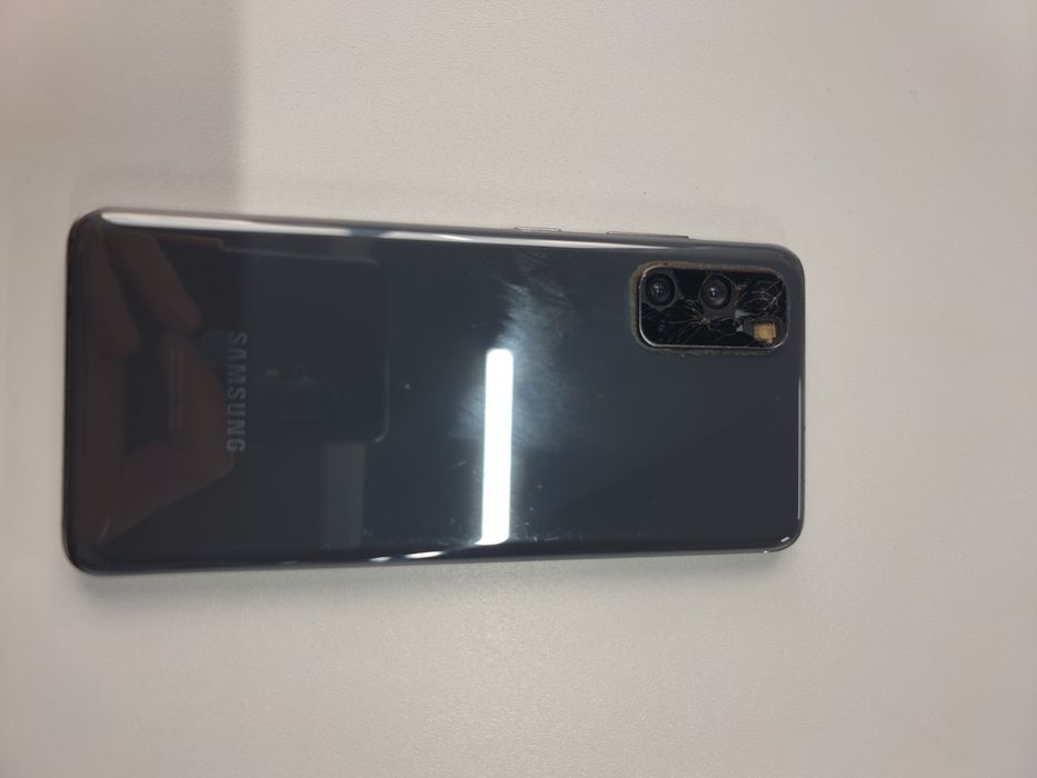 Samsung S20 12/128
