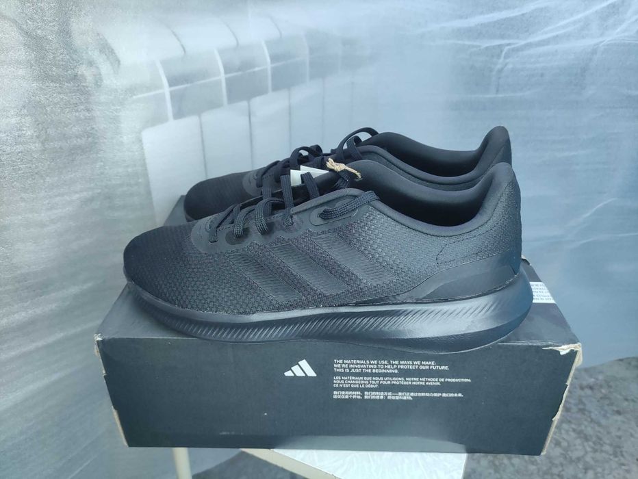 Нові Adidas Runfalcon 3.0 розмір 46 29.5см: 1 990 грн. - Кроссовки
