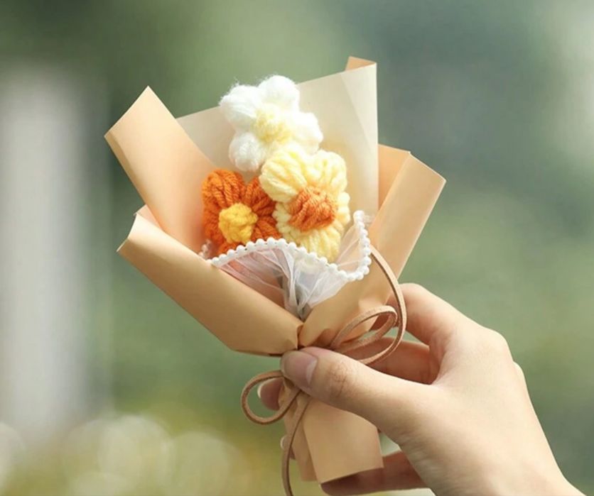 Prenda para Madrinha feito á mão, cor: Amarelo