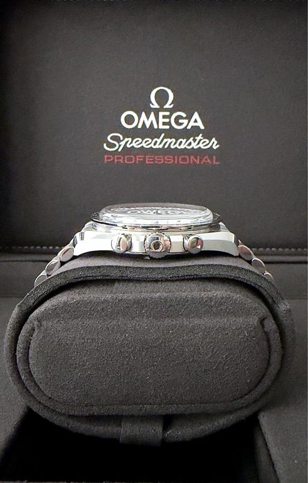 Omega Speedmaster Moonwatch