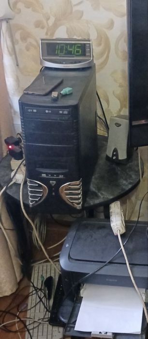 Продам системный блок к компьютеру