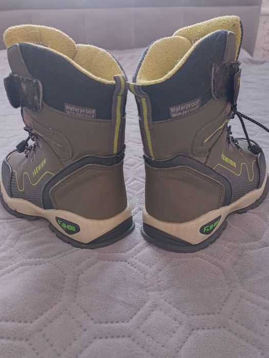 Чобітки зимові для хлопчика Том.м 28 розмір