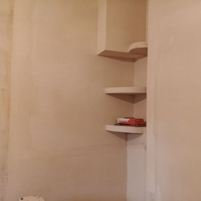 Продаю кирпичный  дом в живописном месте г.Мерефа