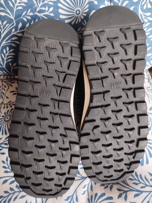 Botas impermeáveis pretas H&M tam 39