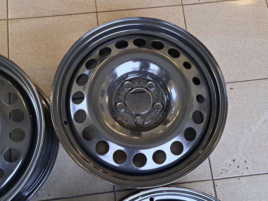 Felgi stalowe 17 MERCEDES 5x112 C-Klasa CLA A-Klasa B-Klasa Vito