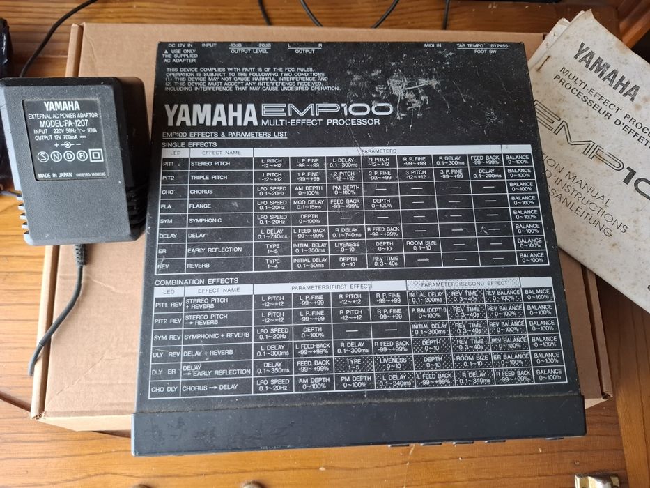 Processador de efeitos Yamaha EMP100425426438964520961