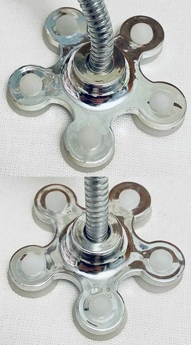 Подставка держатель для телефона на силиконовой липучке в автомобиль