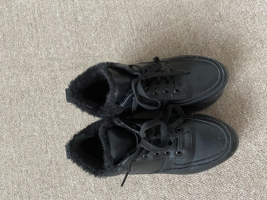 Кроссовки зимние на меху