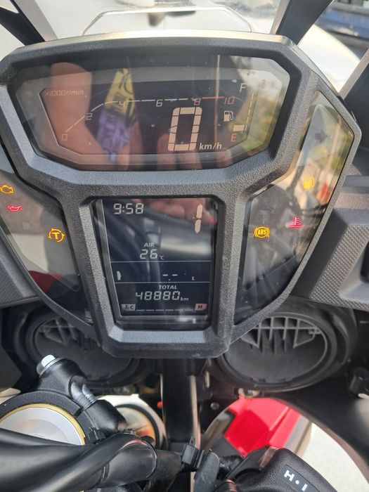 Vendo africa twin 1000