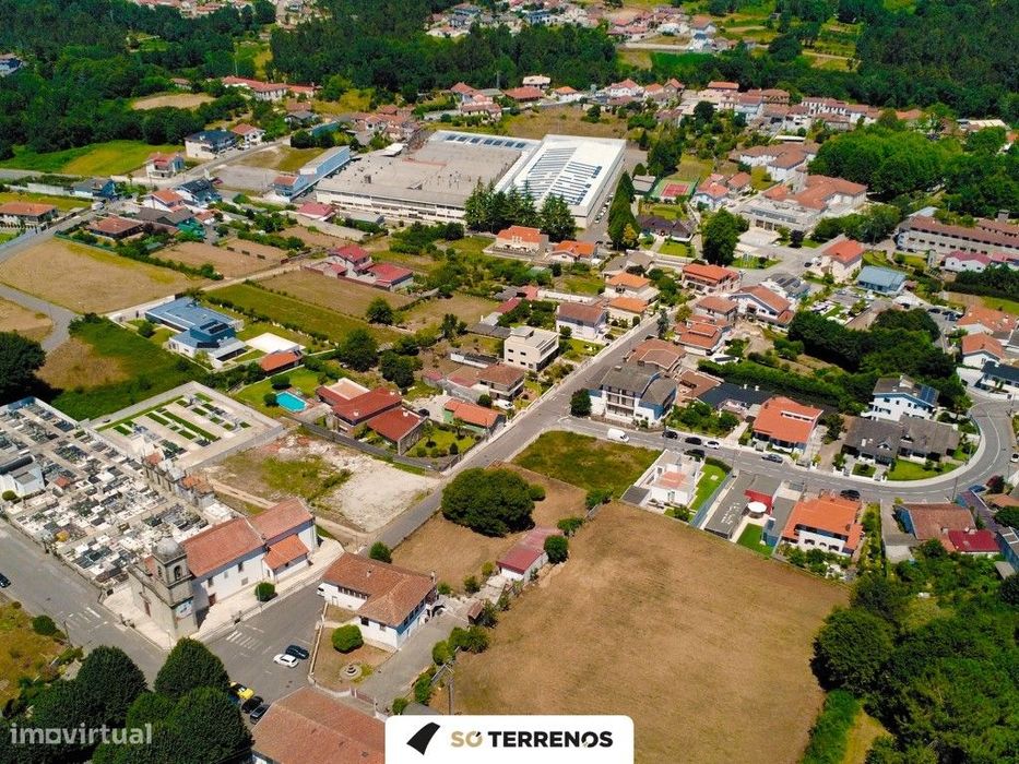 Lote - Caldas São Jorge — Caldas De São Jorge E Pigeiros, Aveiro