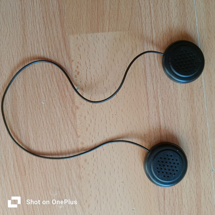 Słuchawki do kasku bluetooth
