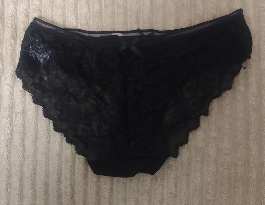 Нові чорні жіночі трусики