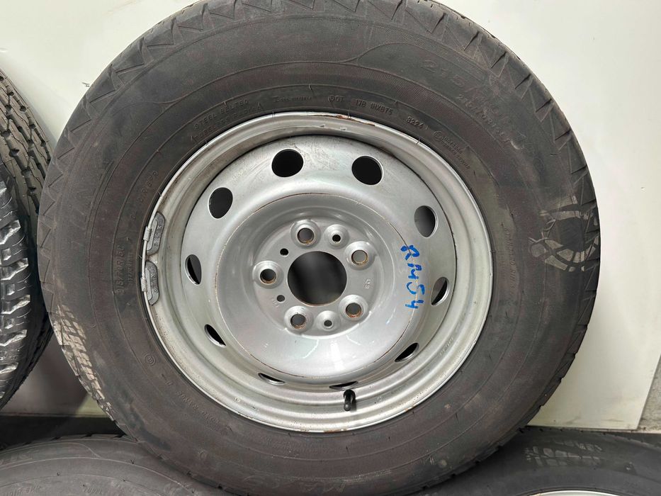 Jantes 15 com pneus Peugeot Boxer / Citroen Jumper 2017