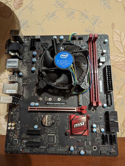 материнська плата msi b250m gaming pro