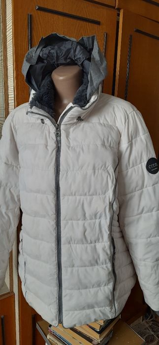 Куртка пуховик большого размера светлая и радостная 52-54