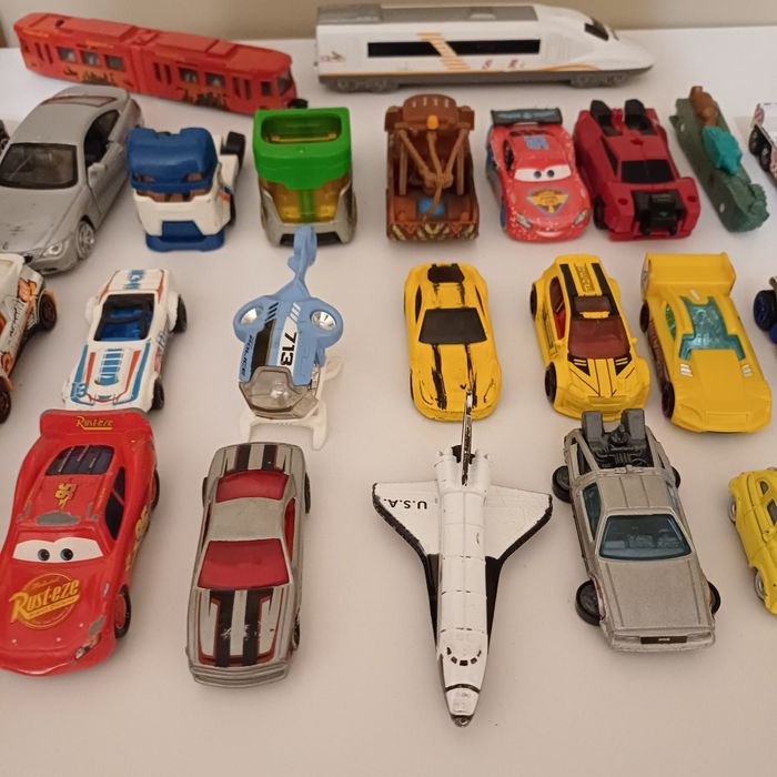 Kolekcja Hot wheels  szt. , resoraki, samochodziki, auta