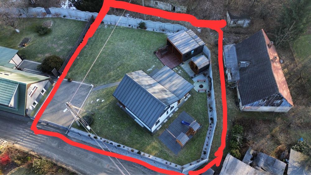 Sprzedaz domu z dzialka ogrodzoną