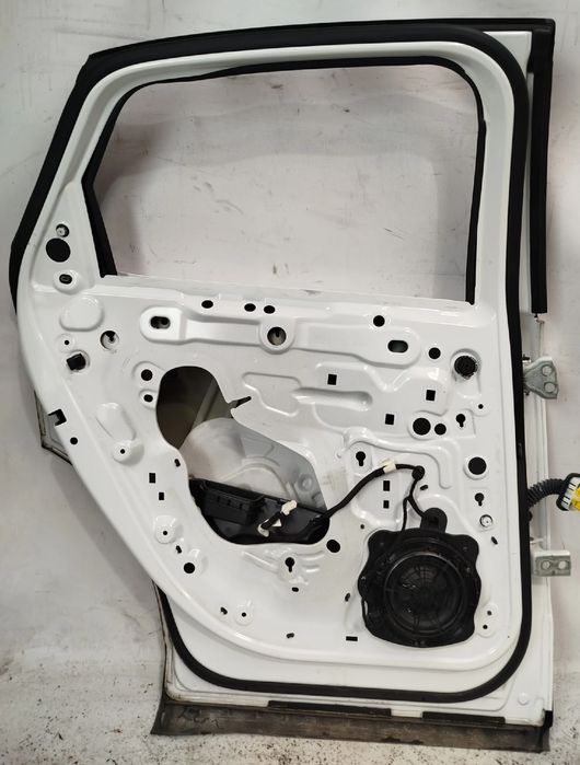 Porta trás esquerda CITROËN C4 III