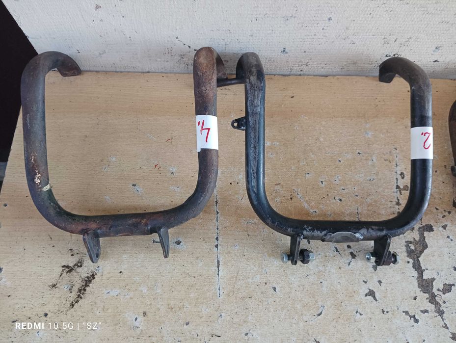 WSK - części - stopki centralne - 4 sztuki