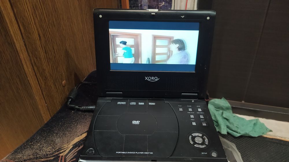 DVD 7 дюймов Xoro