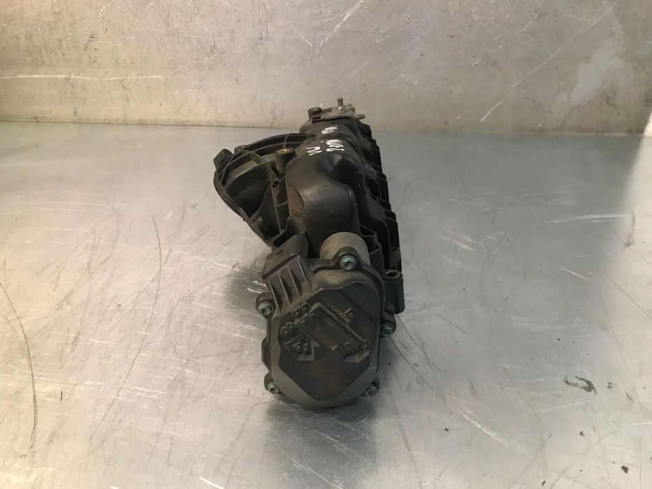 COLECTOR / COLETOR DE ADMISSÃO COM ATUADOR BORBOLETAS VOLKSWAGEN GOLF