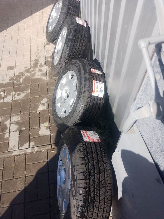 Резина с дисками на Фольксваген т4