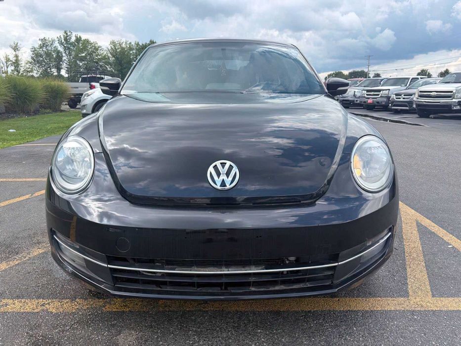 Volkswagen Beetle      2015