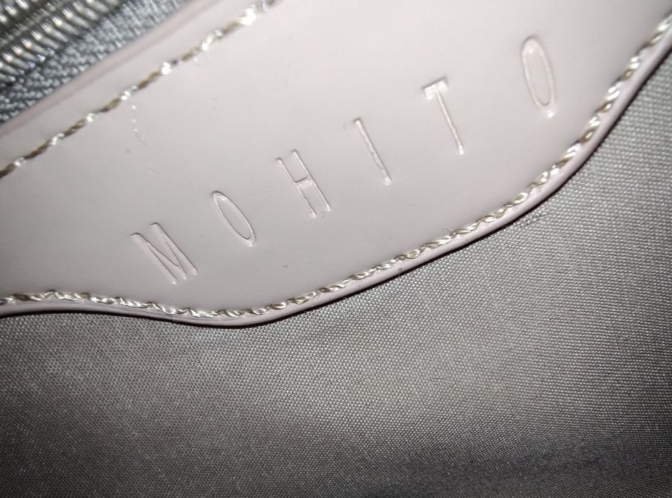 Lakierowana Torebka Mohito