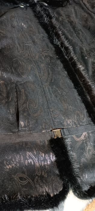 Куртка шкіряна жіноча