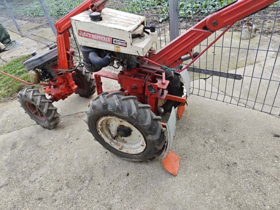 Dzik, mikrotraktor, traktorek, terra, gutbrod